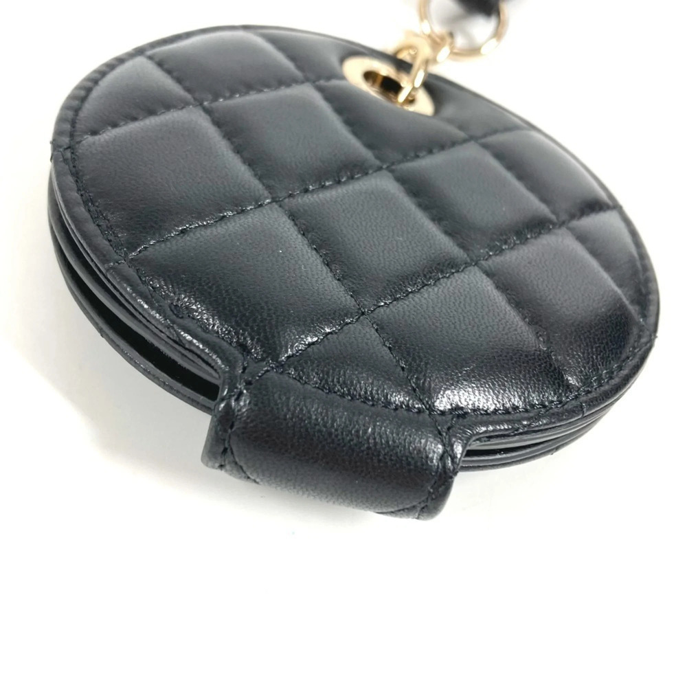 CHANEL Round Name Tag with Logo, CC, Coco Mark, Matelasse, Quilted Charm, Acc... - Picture 5 of 8